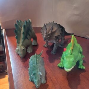 4 Dinosaur Toy Set - Green and Brown